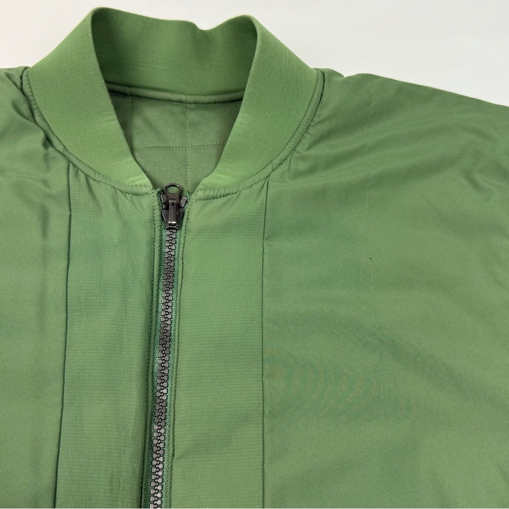lululemon athletica Green Bomber Jacket - Picture 10 of 14